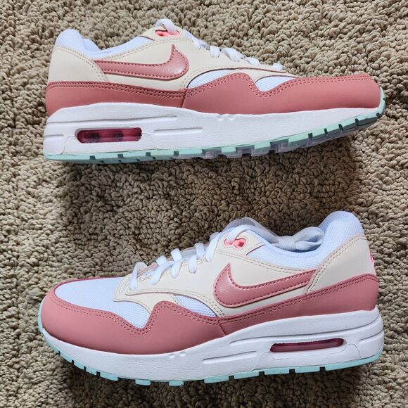 Nike Air Max 1 White Red Star Dust Guava Ice Brand New Sz 6.5Y - Picture 2 of 8